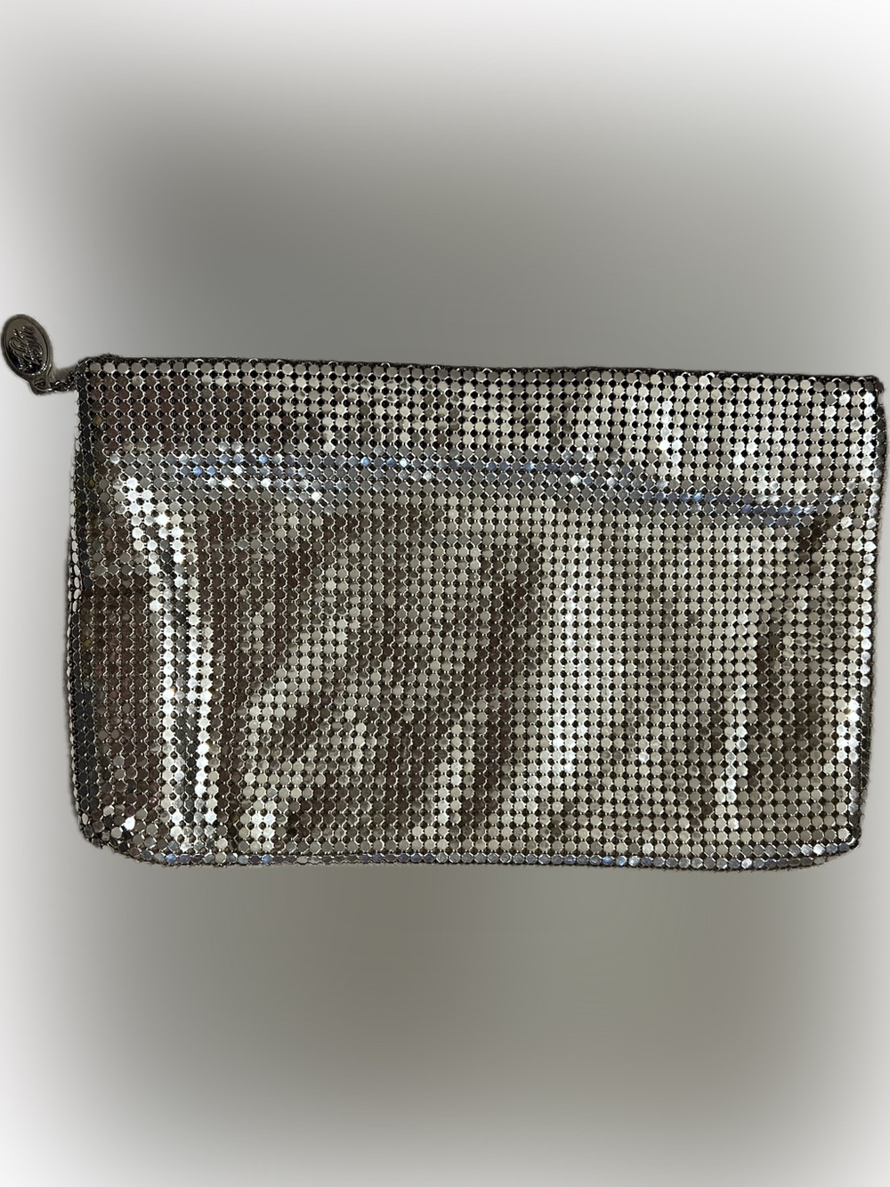 Vintage Whiting & Davis Silver Mesh Zipper Pouch Made in USA Metallic Coin Purse